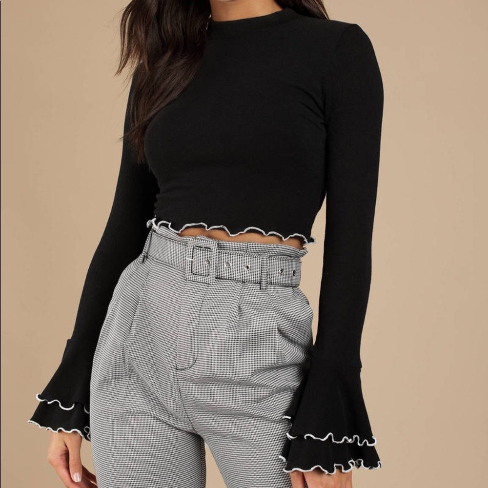 Lost+Wander | Austin Ruffled Bell Sleeve Crop Top